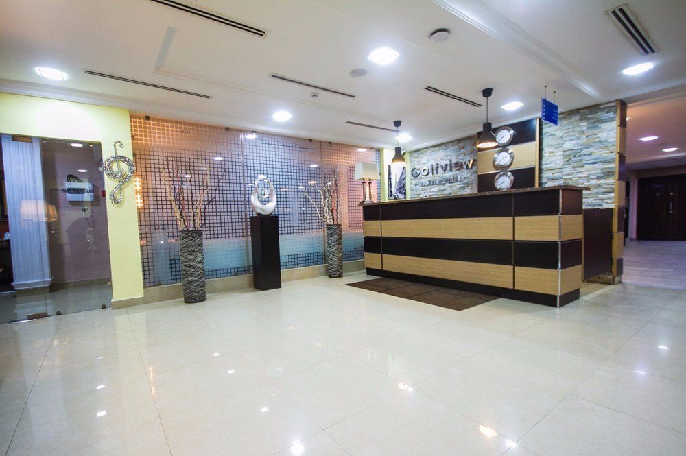 Golfview Suites & Conference Center Ikeja Buitenkant foto